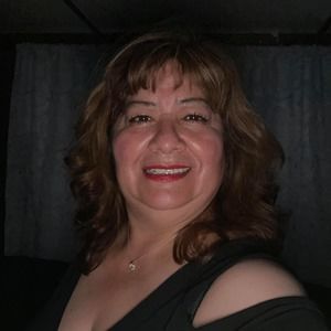 Meet your Posher, Isabel